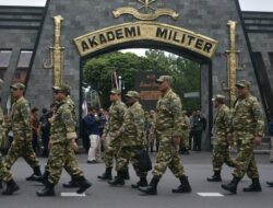 AKSI BOIKOT RETRET DAN MASA DEPAN DEMOKRASI INDONESIA